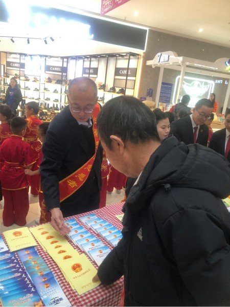 全面贯彻党的二十大和二十届三中全会精
